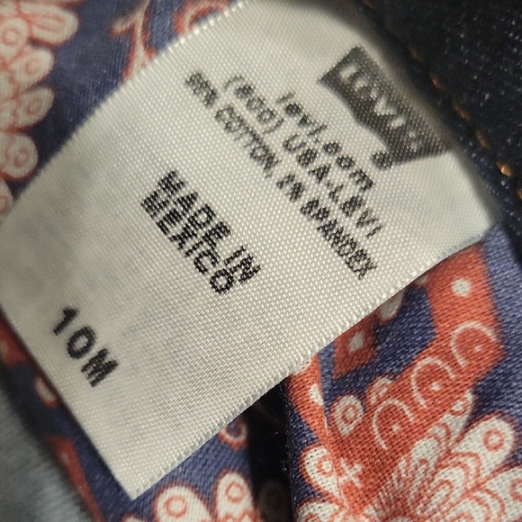 Levi's Women's Black Straight Jeans Classic Style Size 10M - Picture 7 of 16